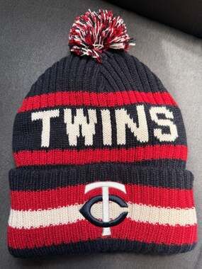 '47 Brand Minnesota Twins Bering Cuffed Knit Pom Beanie